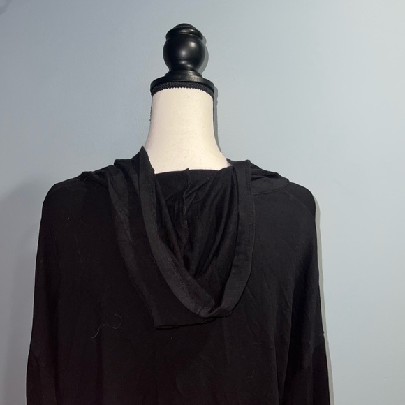 *N/P- Black hooded sweatshirt - Picture 4 of 5